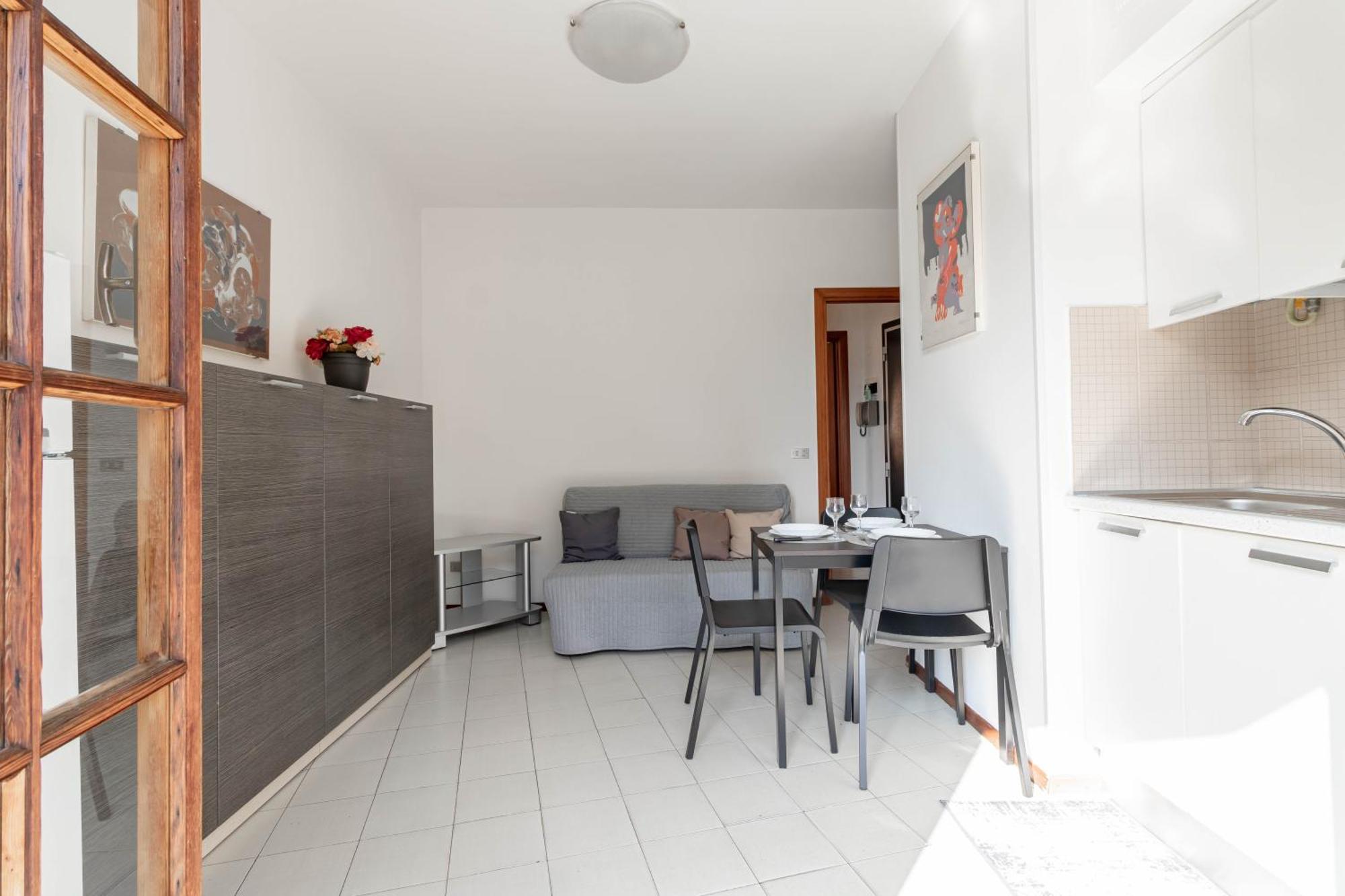 H11 Casa Tecla Centro-mare Apartment Sanremo